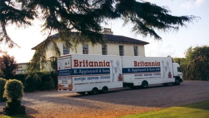 Removals Ireland to Yorkshire