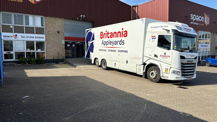 Removals to Bracknell